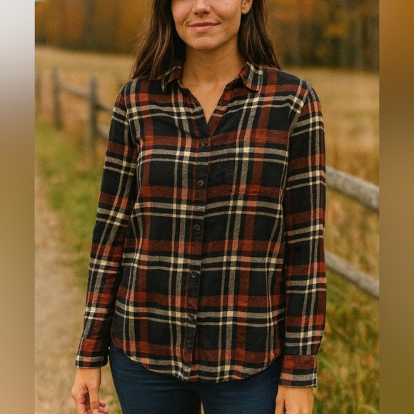 beachlunchlounge Tops - beachlunchlounge Orange & Black Plaid Button-Down Flannel Shirt